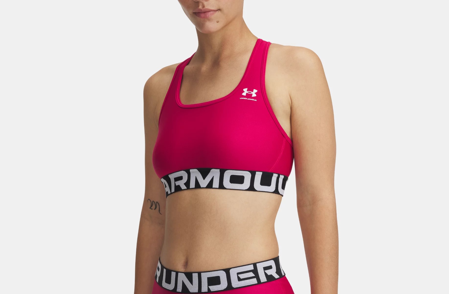 UA HG Authentics MID
Branded (Donna)